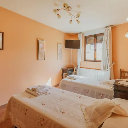 Apartamento Y Corte Ampudia